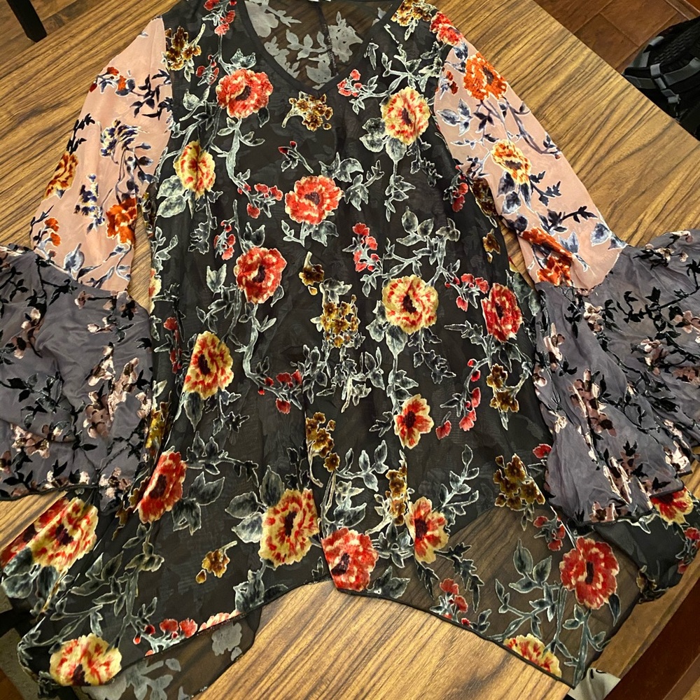 Fancy floral shirt